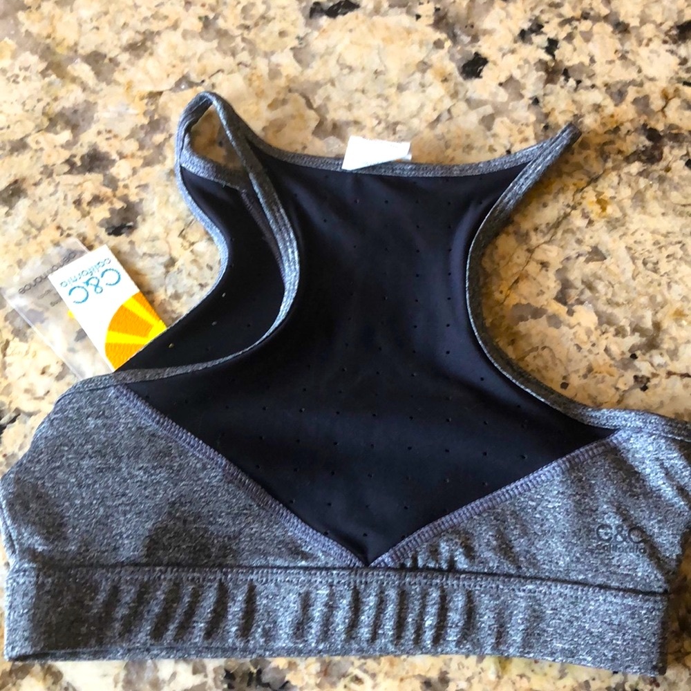 Sports bra C&C California
